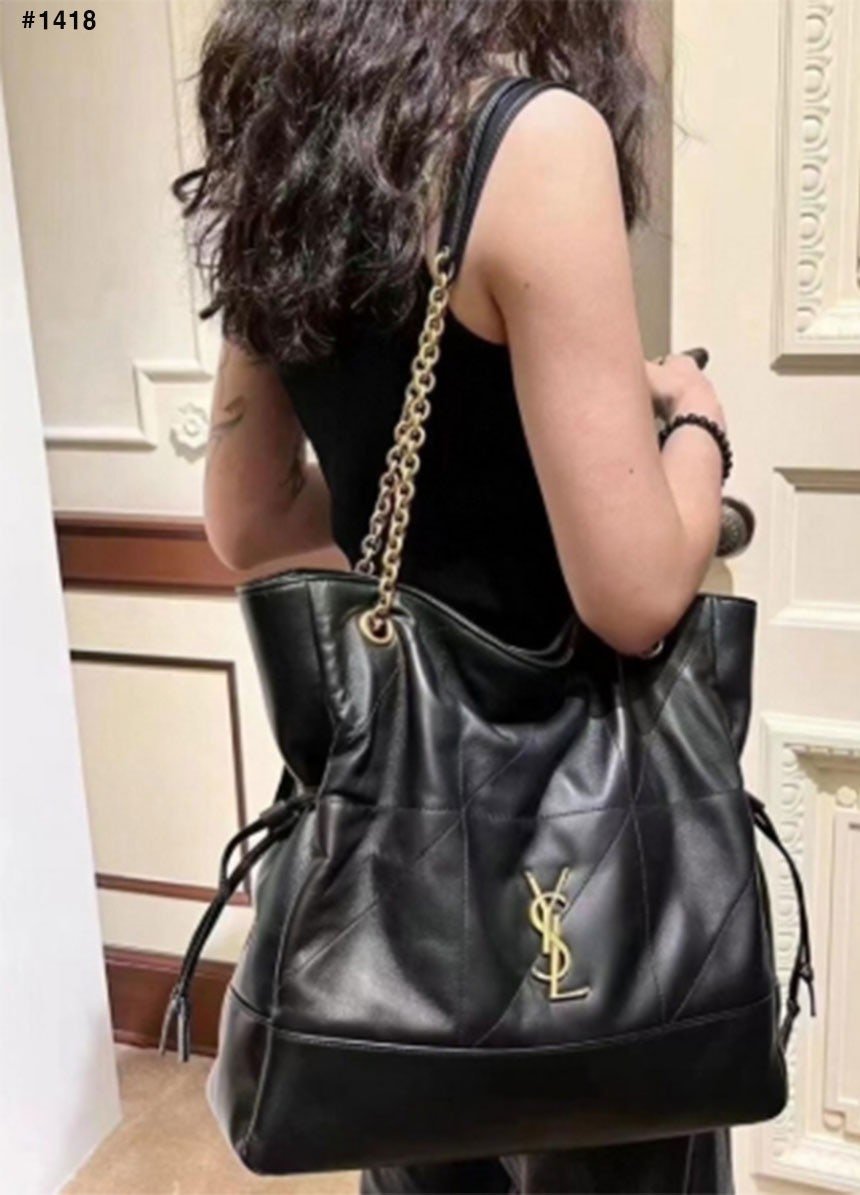 Read more about the article # 입생로랑 제이미 포숑 체인 숄더백 🍀#1418