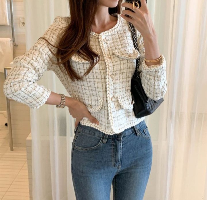 Read more about the article 디올 여성 심플 트위드 자켓