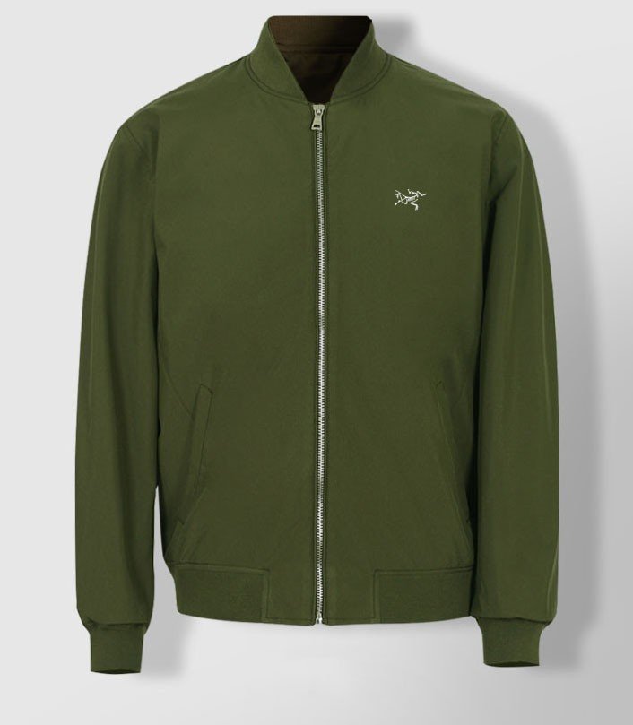 Read more about the article 아크테릭스 항공 블루종 자켓