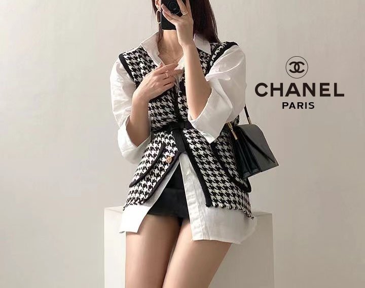 Read more about the article 샤넬 여성 체크 포켓 벨트 베스트 조끼 자켓