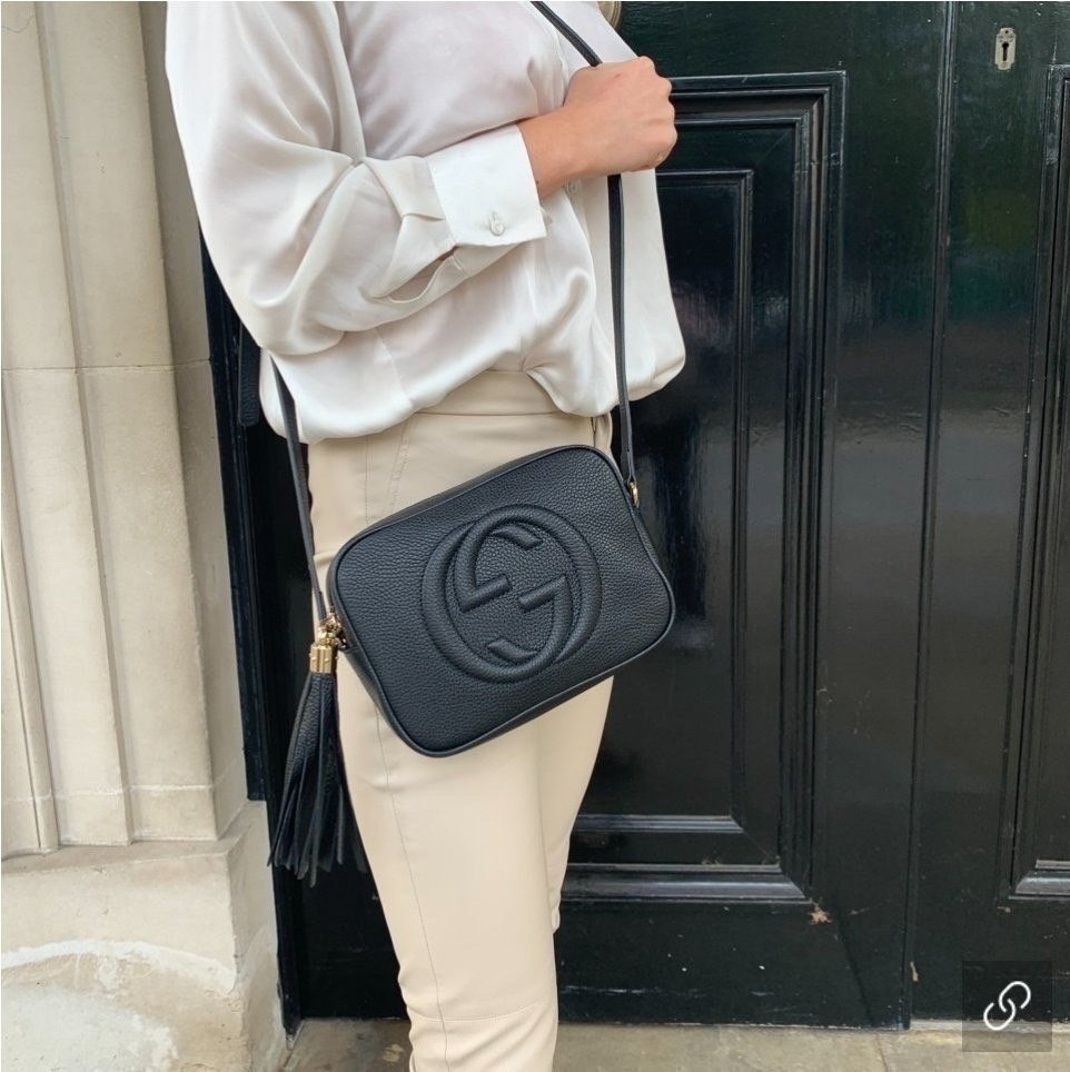 You are currently viewing 구찌 디스코 블랙 무광 크로스백 (가방)