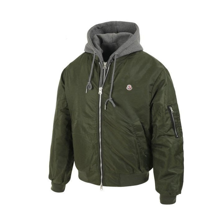 Read more about the article 몽클레어 Ma-1 봄버 탈부착 항공 자켓