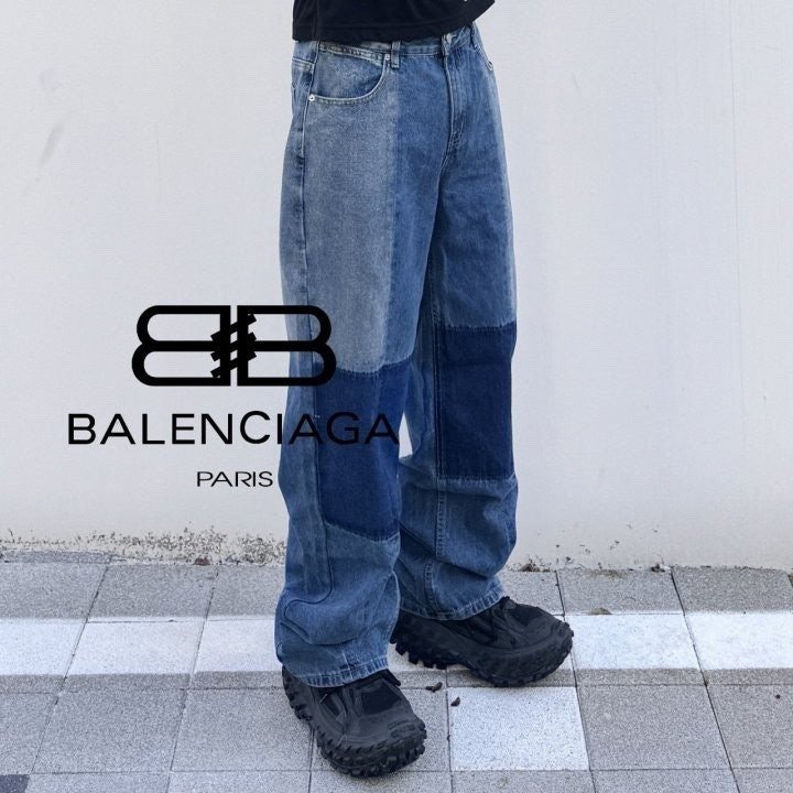 Read more about the article 발렌시아가 톤톤 와이드 청바지