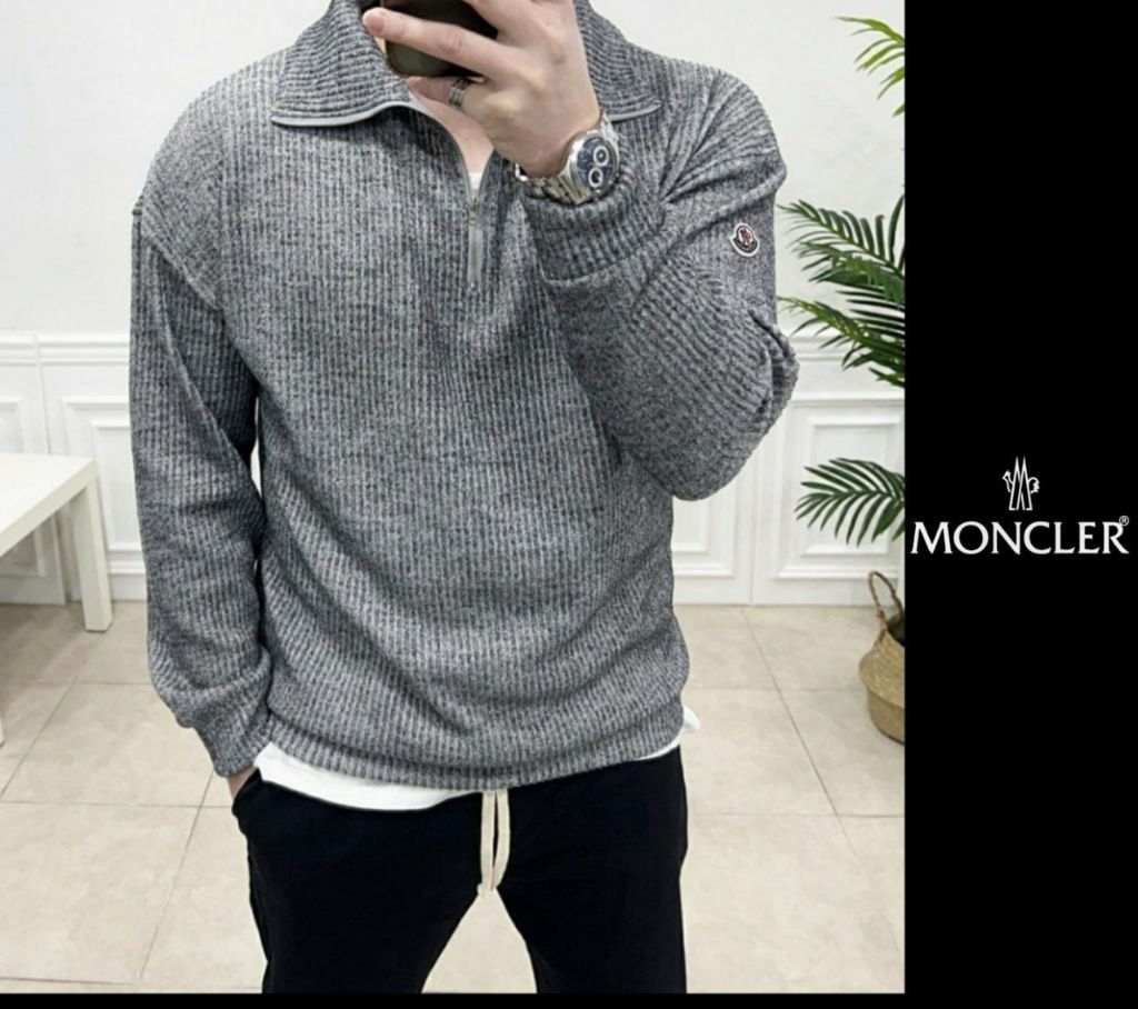 Read more about the article 몽클레어 골지 하프넥 반집업