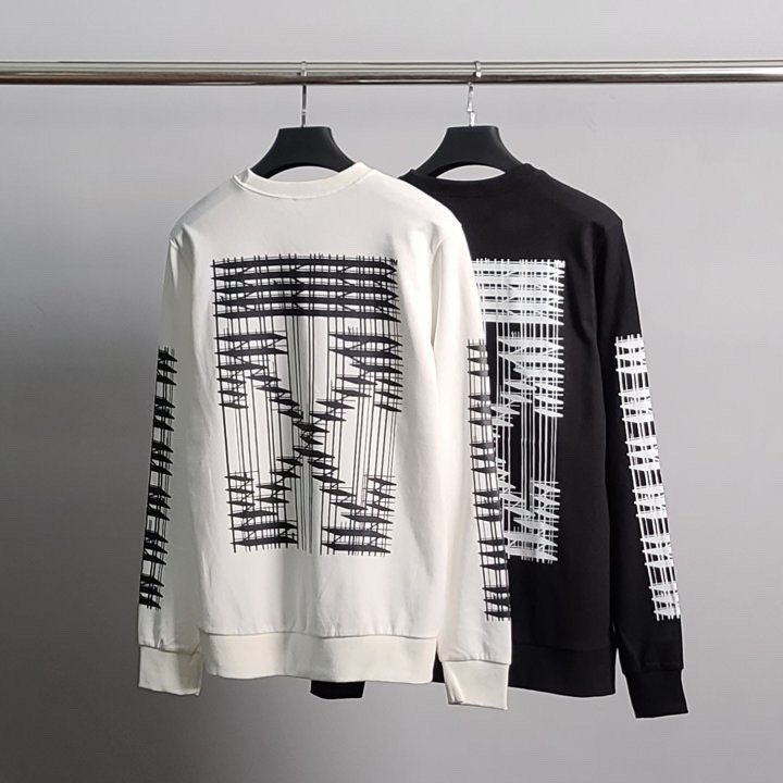 Read more about the article 오프화이트 아시바 맨투맨