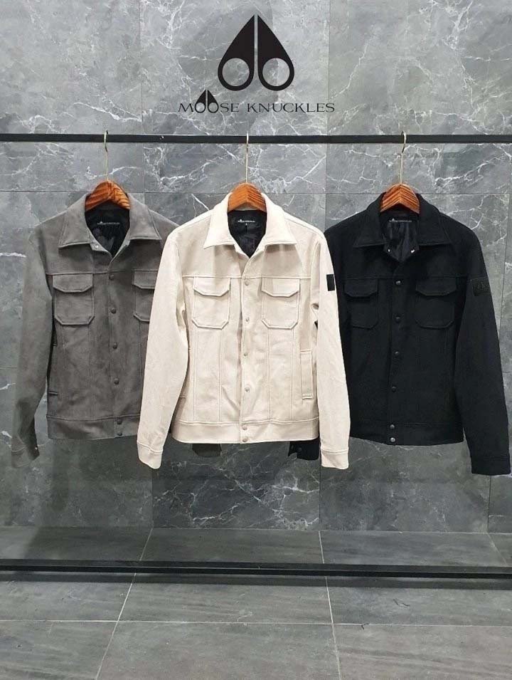 Read more about the article 무스너클 블랙 패치 스웨이드 버튼 자켓