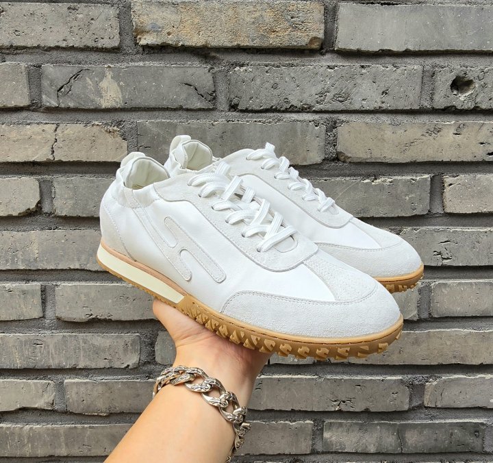 You are currently viewing <에르메스 jet 스니커즈> 