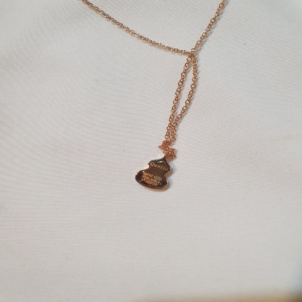 You are currently viewing 키린 울루 자개 싱글 목걸이