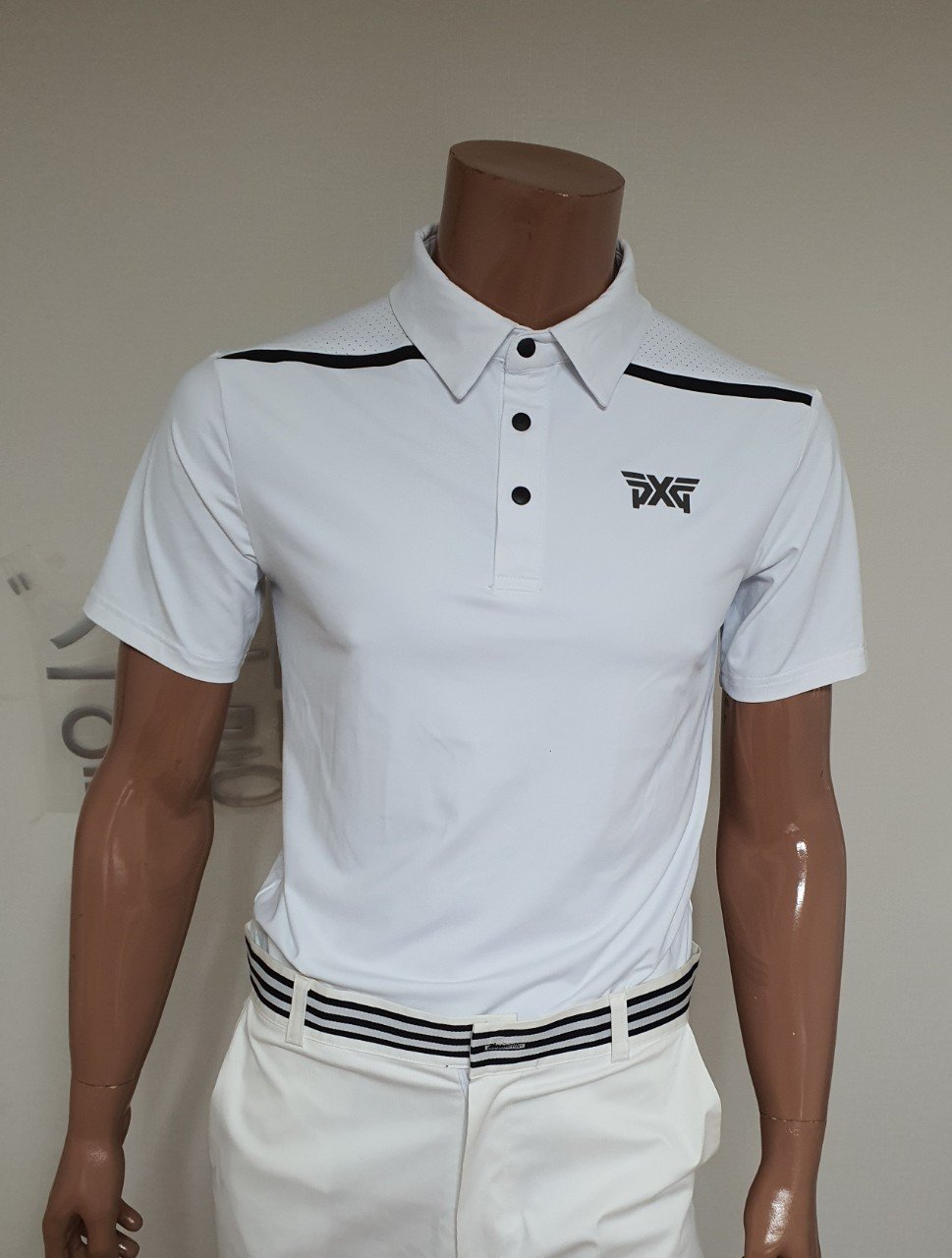 Read more about the article PXG 등판 타공 반사 로고 반팔 카라티