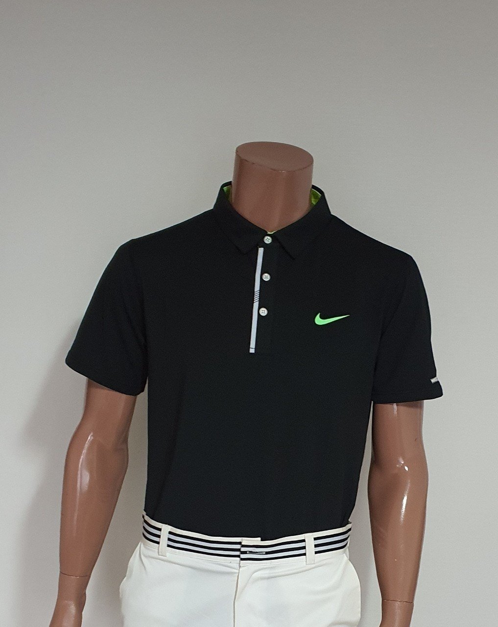 You are currently viewing 나이키 골프 반팔 카라티