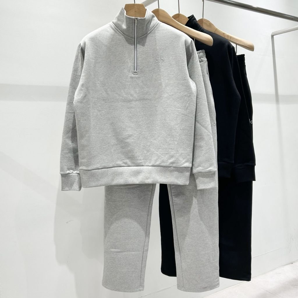 Read more about the article 알로 아콜레이드 반집업 스트레이트 팬츠 세트